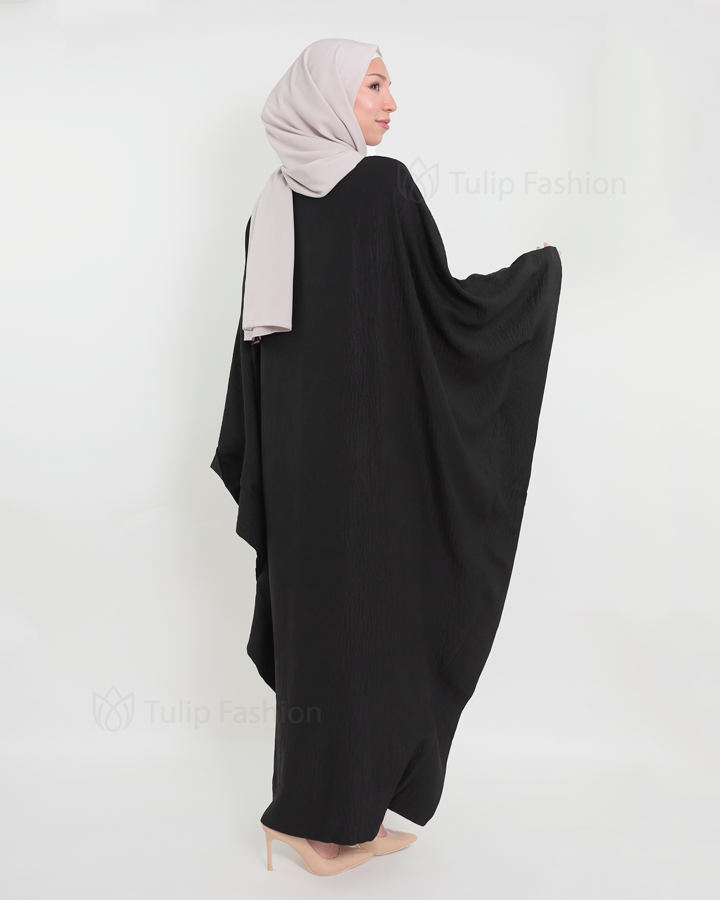 Butterfly Abaya - Black - 4