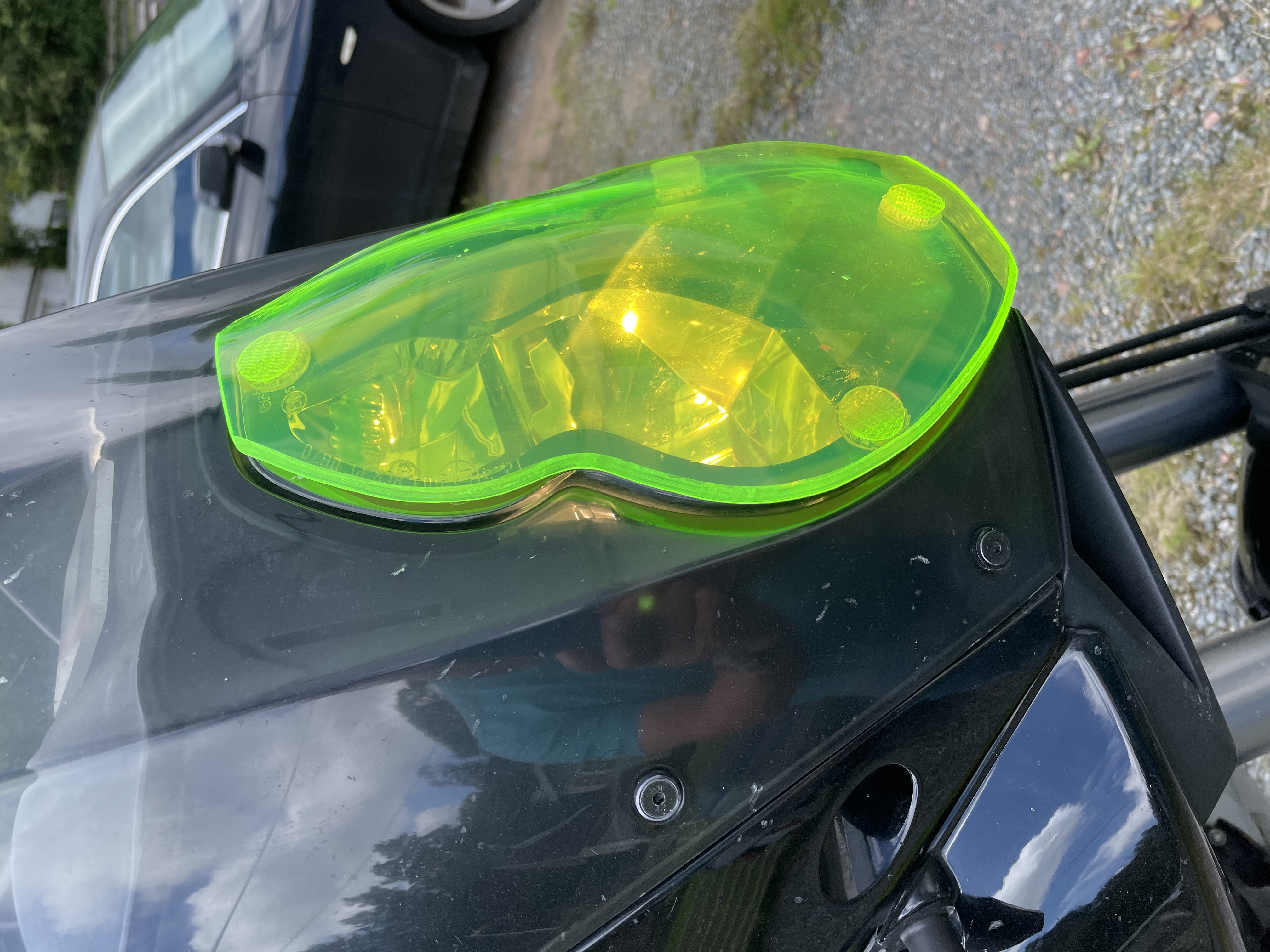 Gult glas till KTM 950/990