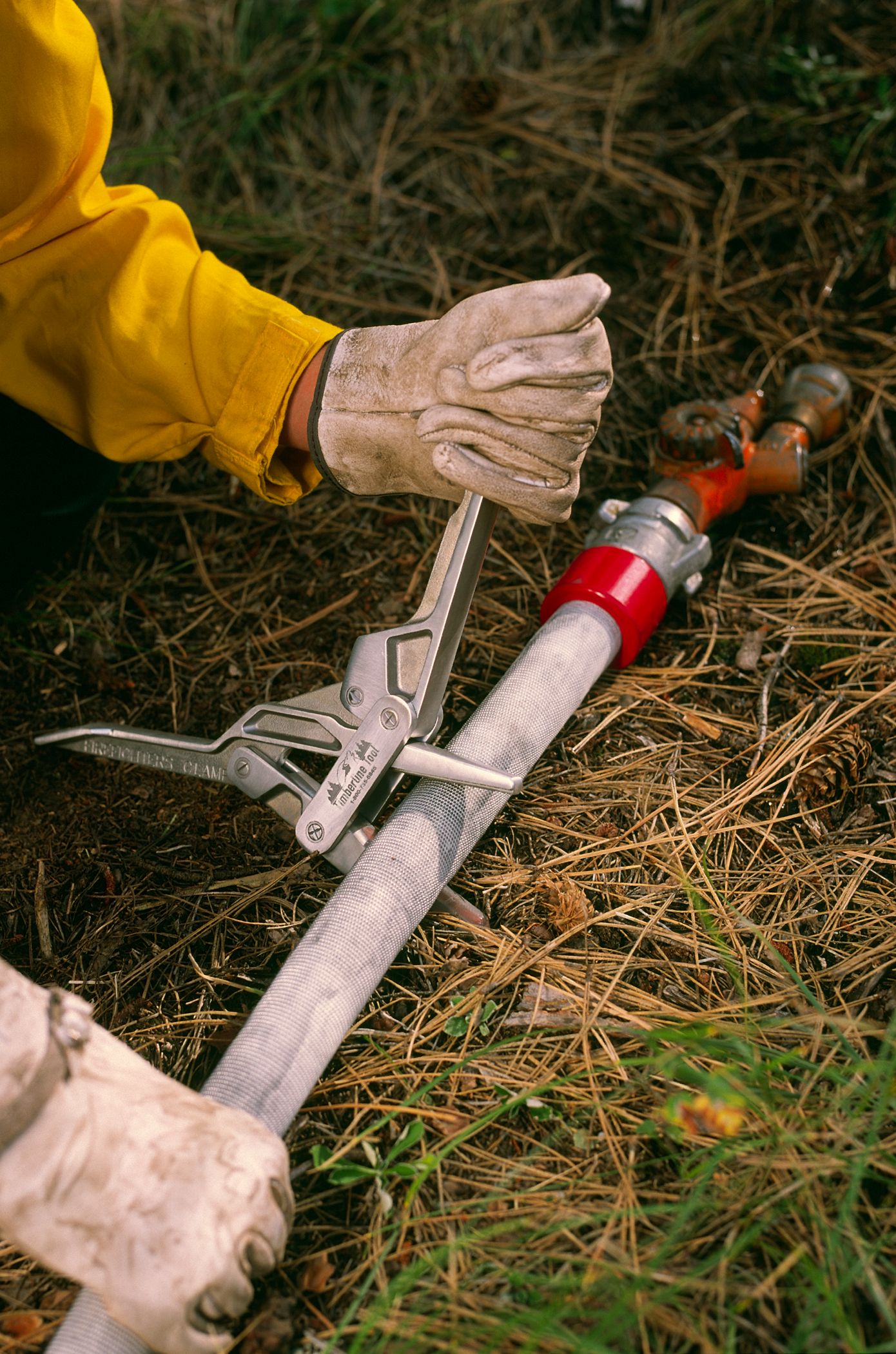 Slangeklemmeverktøy, Timberline Tool FF1-S eller FF1-D, for singel eller dobbellagsslanger opptil 1-3/4", klassifisert opptil 17 bar. - 2