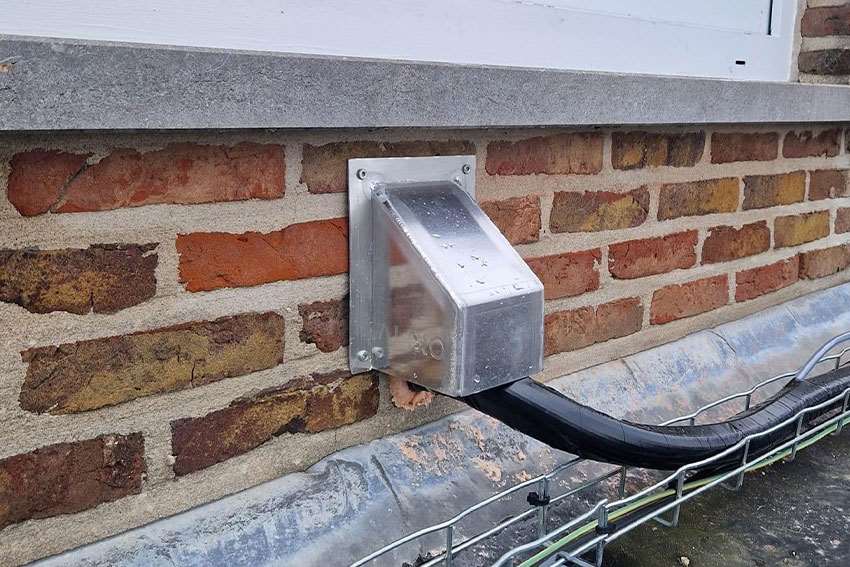 ALIXO Veggtilkobling Aluminium 150x150mm - 2