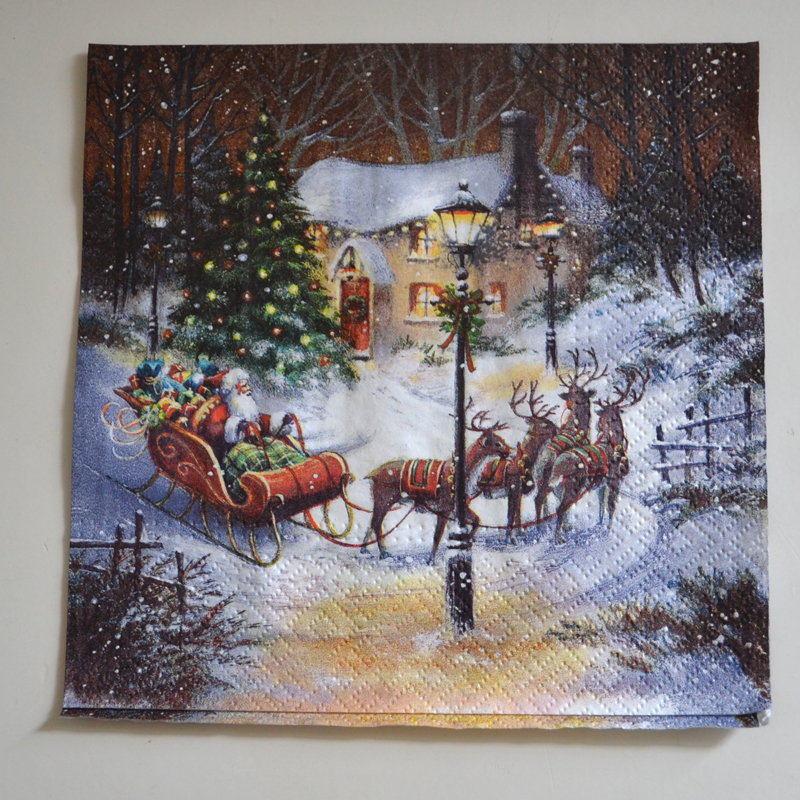 Decoupage servett - Tomten med släde framför hus