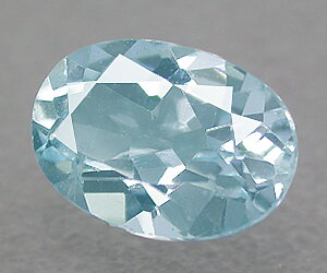 Topacio azul cielo natural de forma ovalada de 0,94 ct