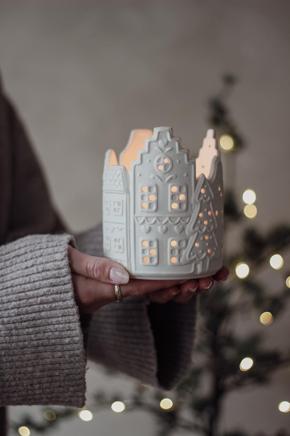 Majas Gingerbread - Pepparkakshus - Ljusstake - Ljuslykta - Lykta - Stort - 6