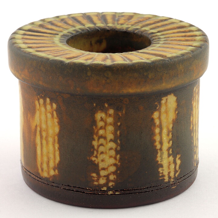ヴィルヘルム・コーゲ  Farstaシリーズ  茶色いキャンドルホルダー  7cm  1959年