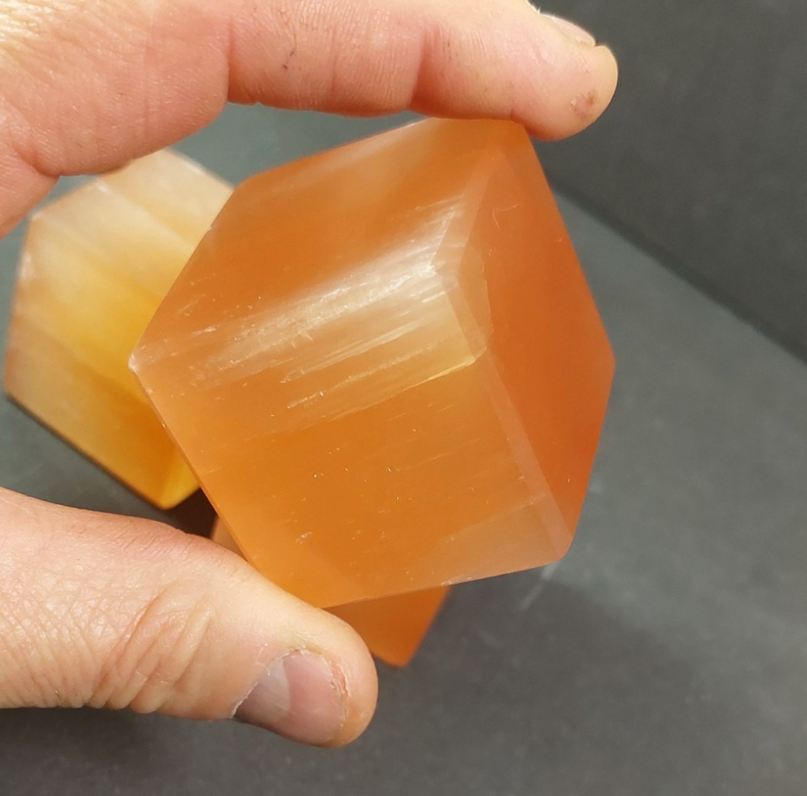 Rosa/Orange Selenit Kub  - 3