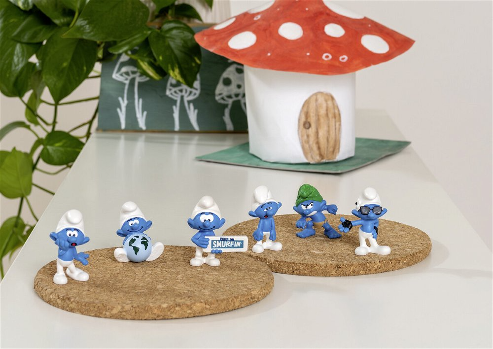 Schleich Smurf with Sign - 4