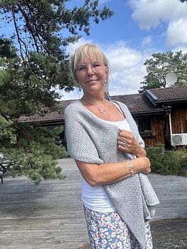 Korsikasjalen lace, tillsammans med garn