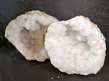 Bergkristall Kvarts Geode i två delar - 6,8 kg