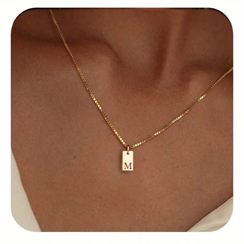 Céleste Necklace Letter Pendant 18K Gold - 18
