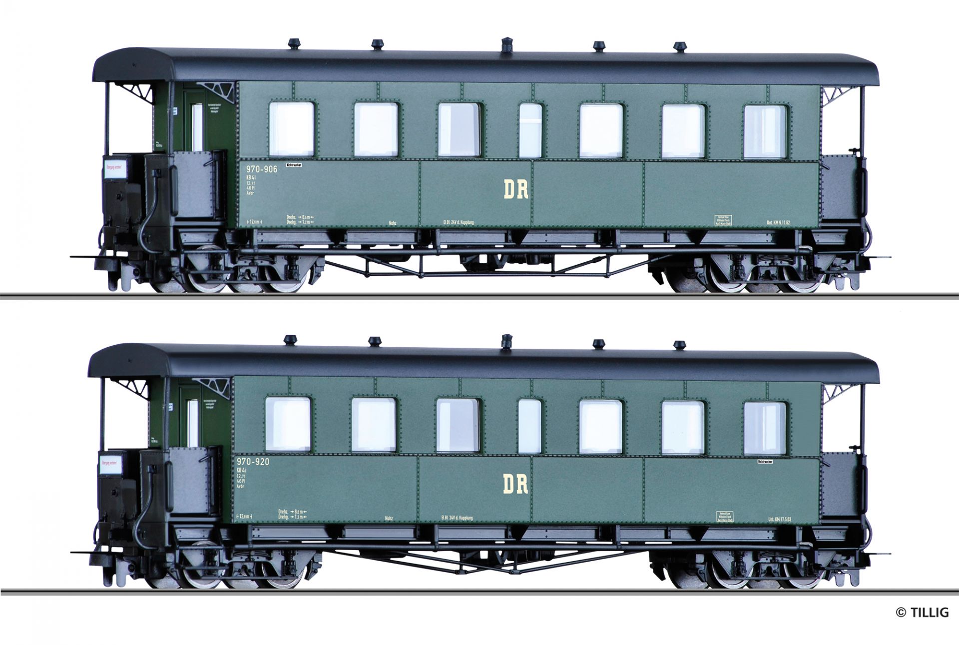 Personenwagenset der DR, bestehend aus zwei Personenwagen KB4ip, Ep. III