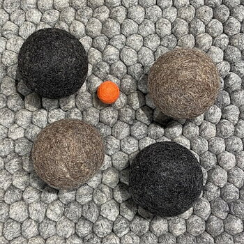Boule helt tillverkat i Ull!
