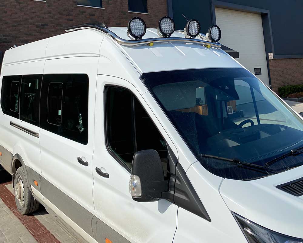 Roof Bar Front [Musta] - Ford Transit 2015- - 2