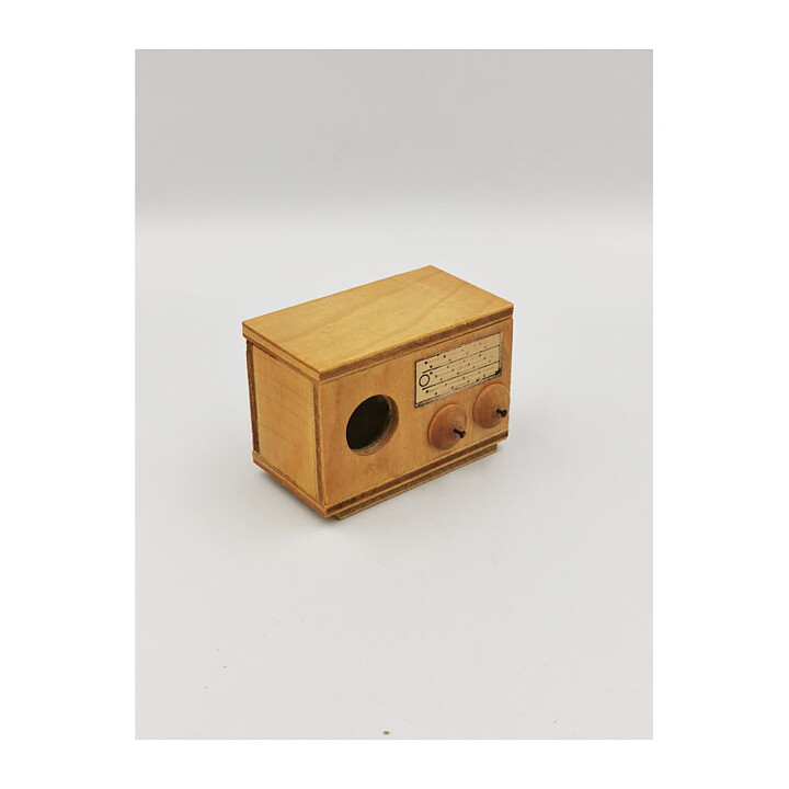 Dukkehus Second Hand - Radio 1930-40-tallet