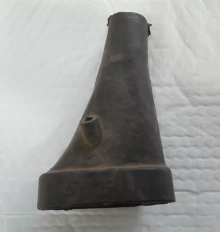 1945 1946 1947 Ford 6 Cylinder SPARKPLUG WIRE TO DISTRIBUTOR SEAL BOOT - 4
