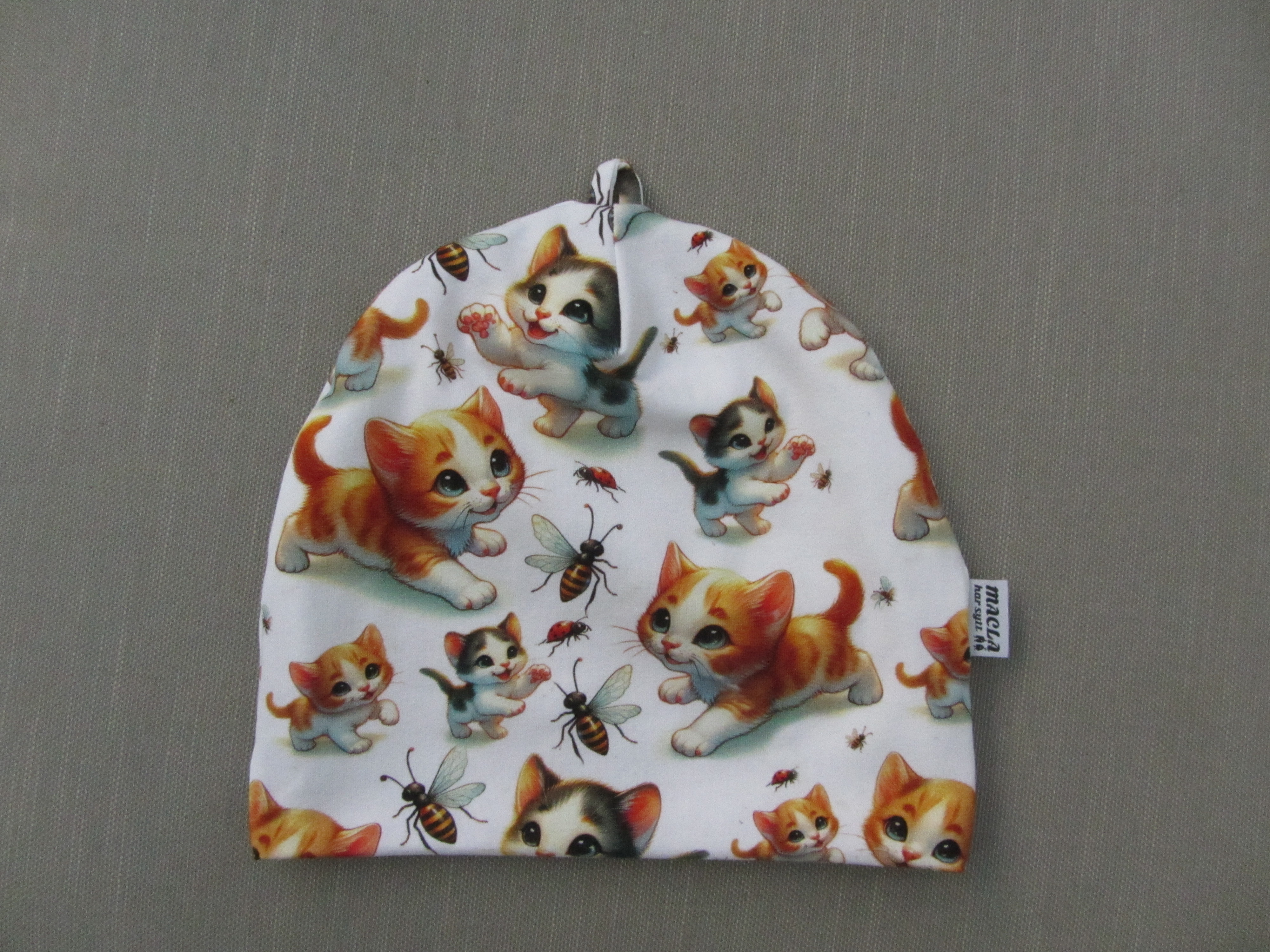 Lekande katter