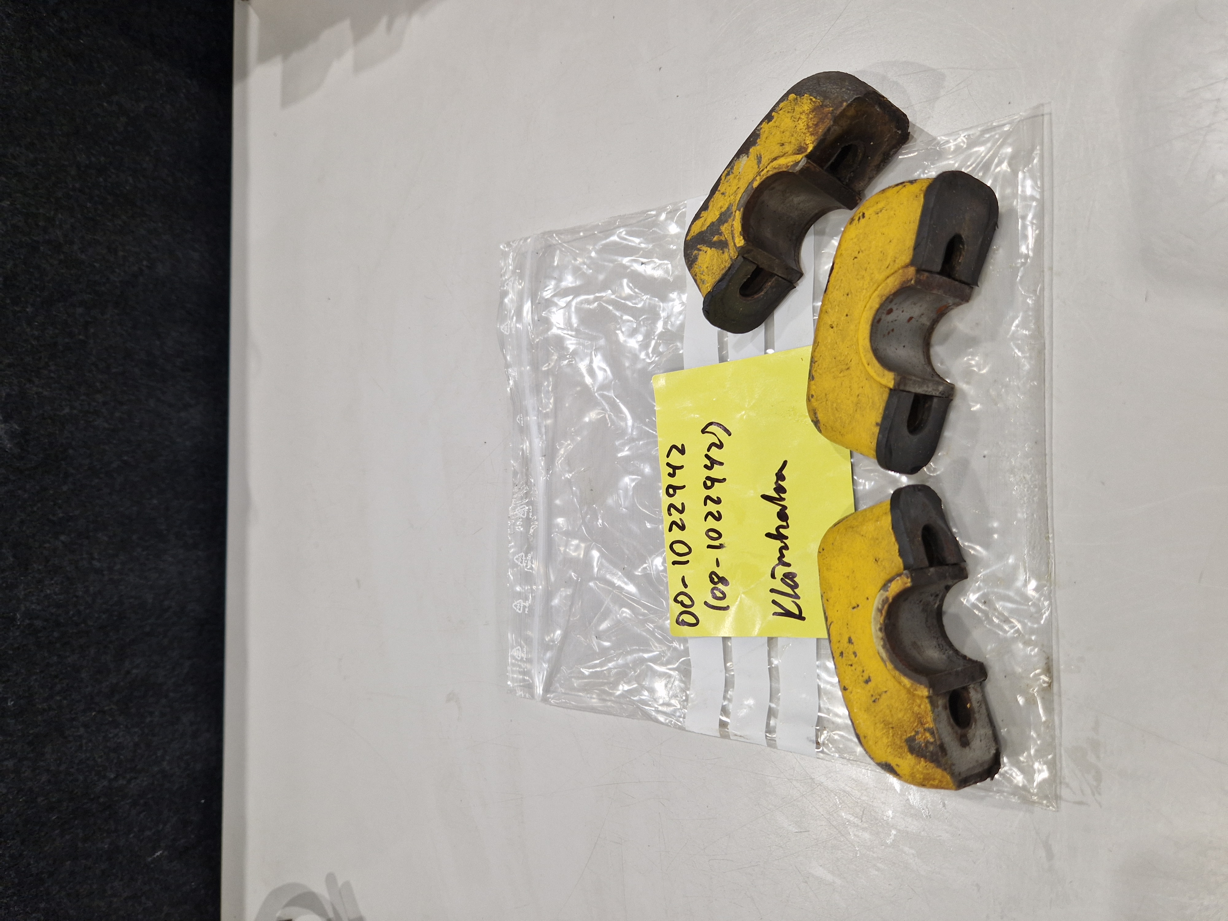 Klämhalva