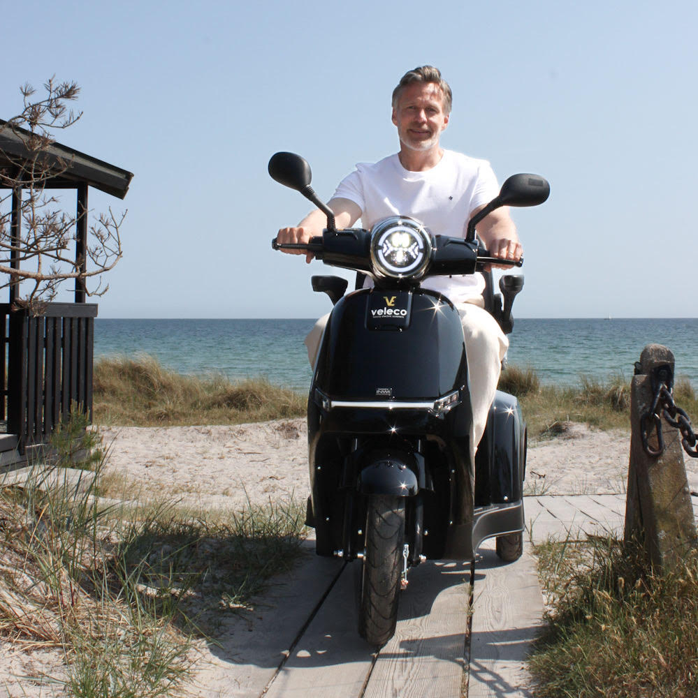 Turris Promenadscooter – Bäst i Test hos Review Mobility