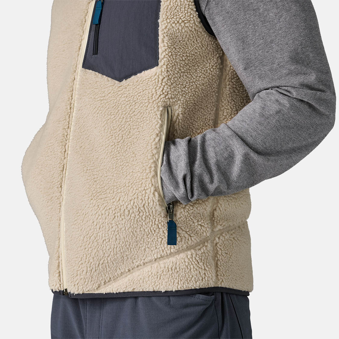 Patagonia - Classic Retro-X Fleece Vest Natural - 5