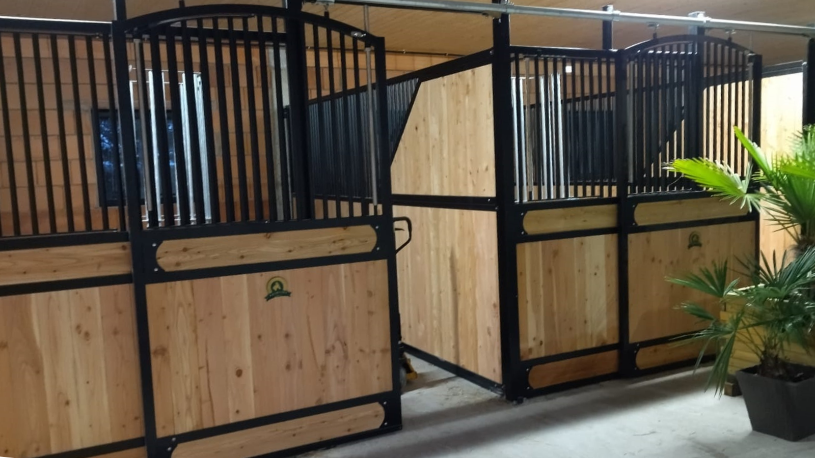 Boxfront MALTA | Prestige Hästboxfront 3,5 m | Equistore - 2