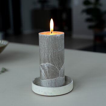Shea pillar candle 67x150 mm  Nougat