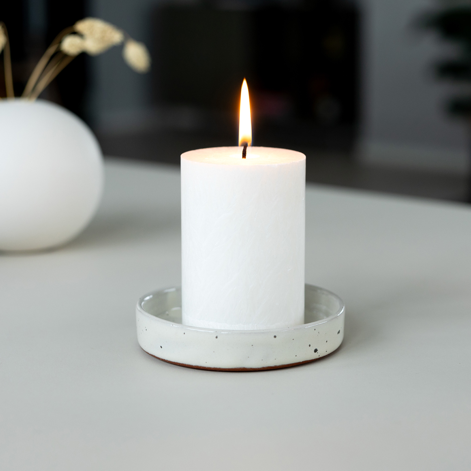 Shea pillar candle 67 x 100 mm  White