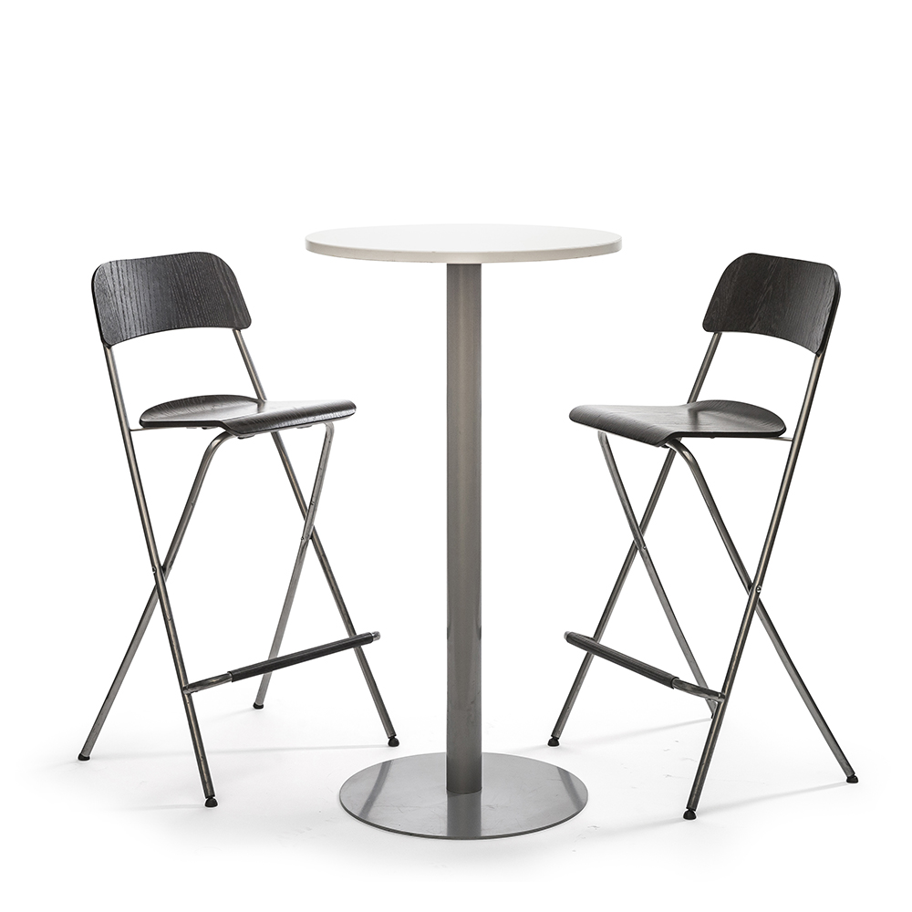 Ståbord, 2 barstolar