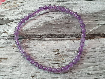 Amethyst 4mm bracelet 19cm, light