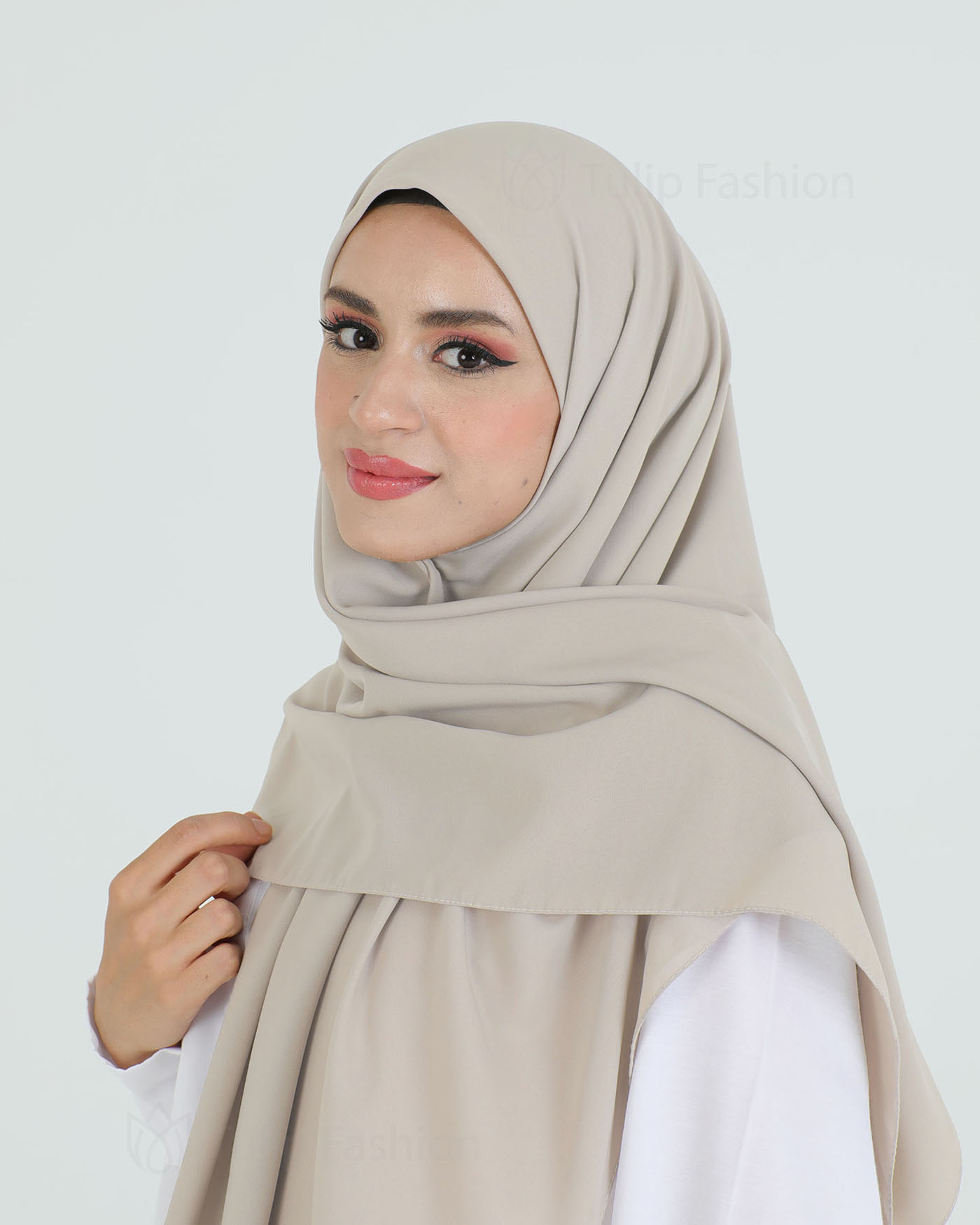 Hijab - Square Medina Lyx Chiffon 120 cm - Light Beige