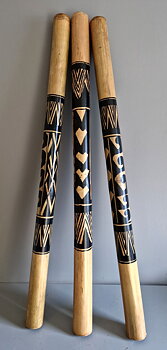  Didgeridoo i handmålad Bambu, Svart Maori design
