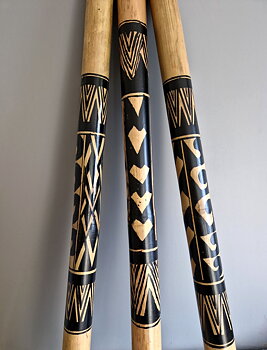  Didgeridoo i handmålad Bambu, Svart Maori design