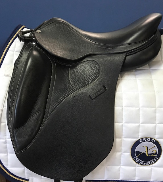 Ergo Flap Dressage Singleflap B1 - Outlet - 16,5 N W