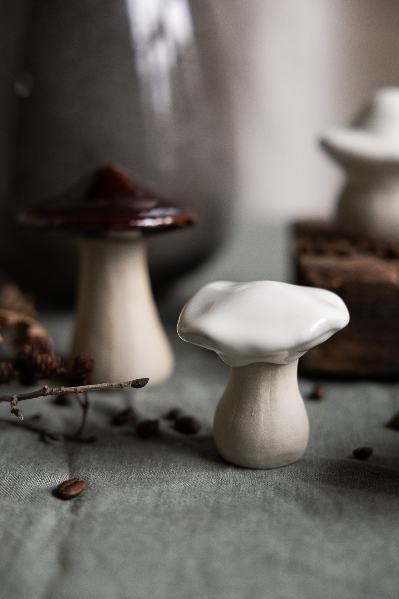 Skogsby Mushroom - Ceramic - Brown - 8x10 cm - 4