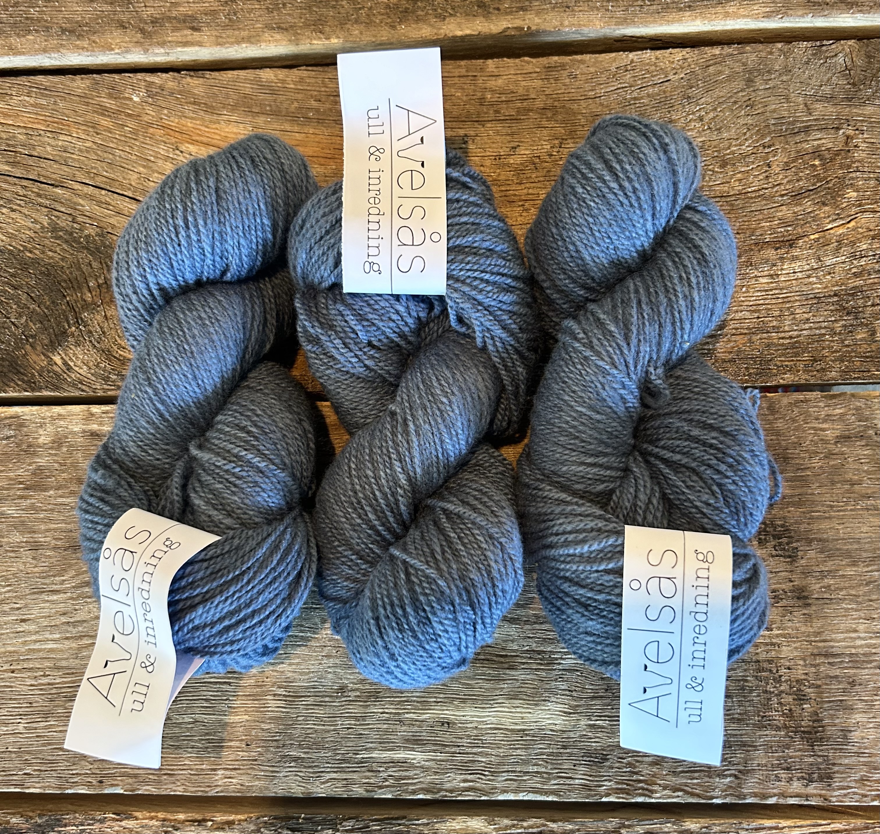 Ljungblåvinge 2-ply Jämtland yarn