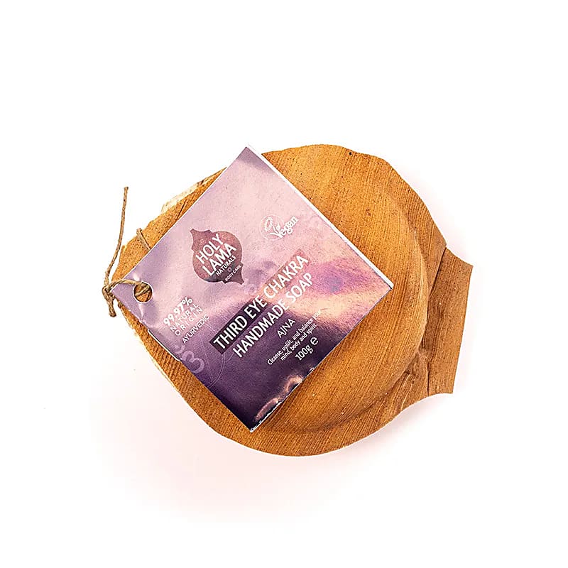 Holy Lama tvål Pannchakra i palmblad 100 Gr. - 2