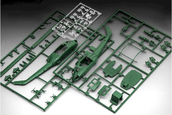 Revell Byggsats Bell® UH-1H® Gunship - 6