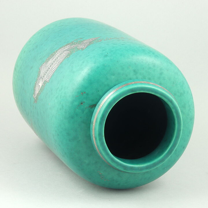 Wilhelm Kåge (Argenta 1935) Green Cylinder Vase with Fish Decor 28 cm