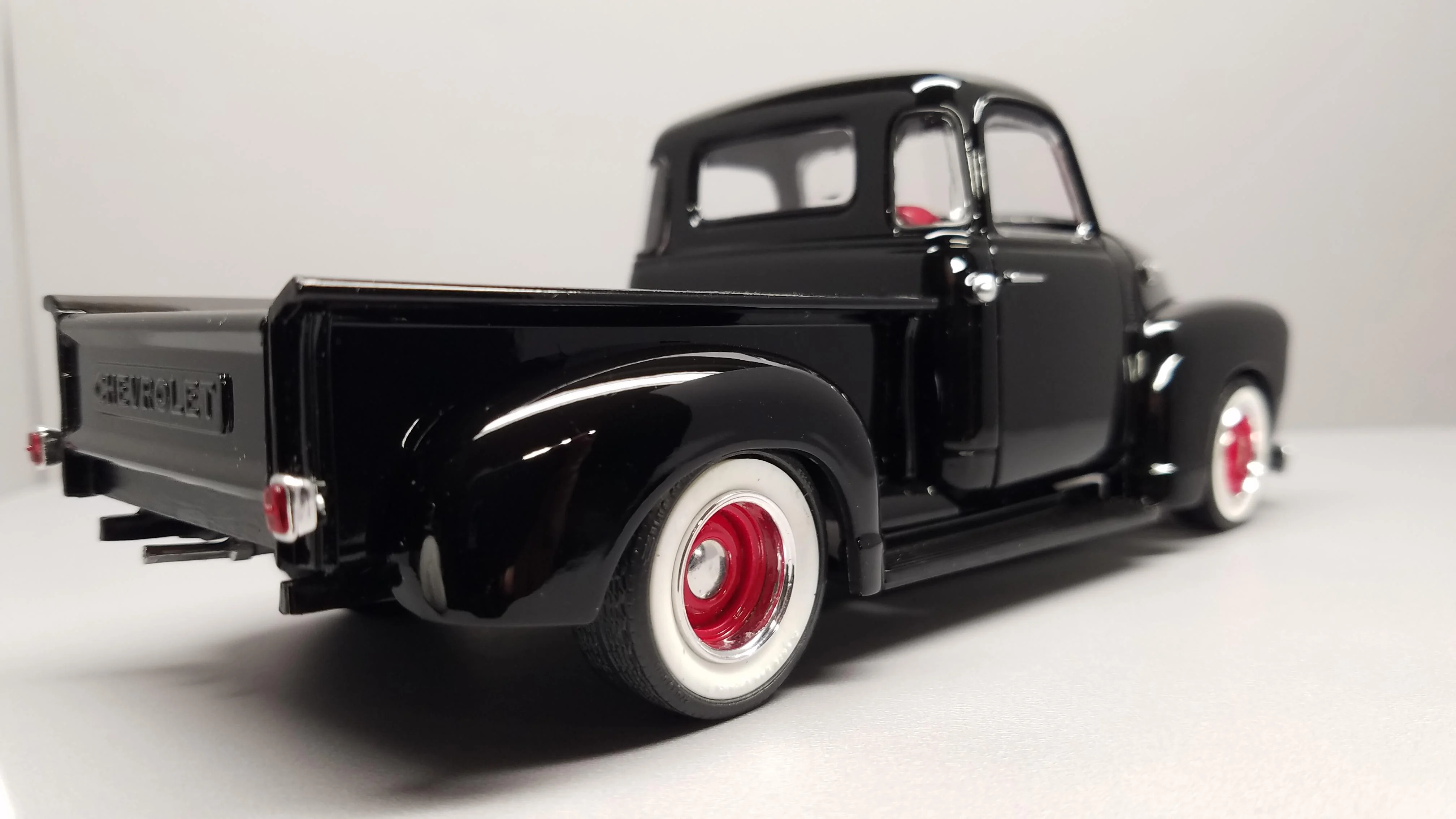 Chevrolet  3100 Pick-UP  1953  Welly  1:24 - 2