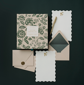 English  Rose Brevpapper