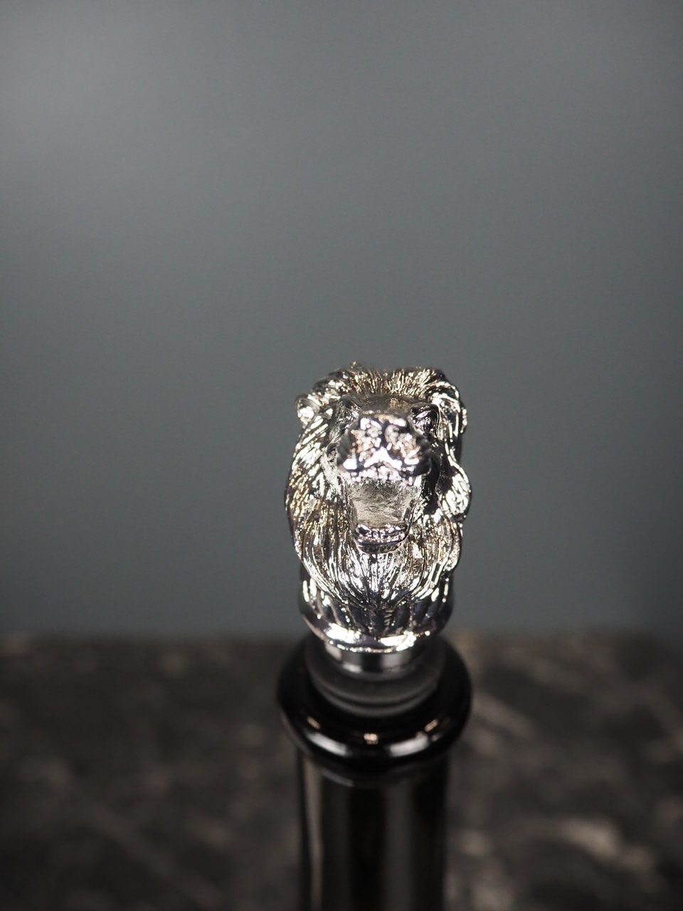 Lion Wine stopper - 2
