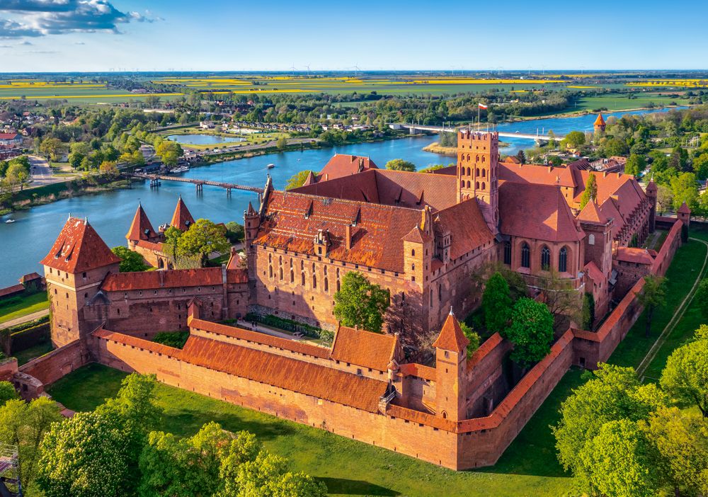 View of The Malbork Castle, Poland, 500-bitarspussel (B-54039)