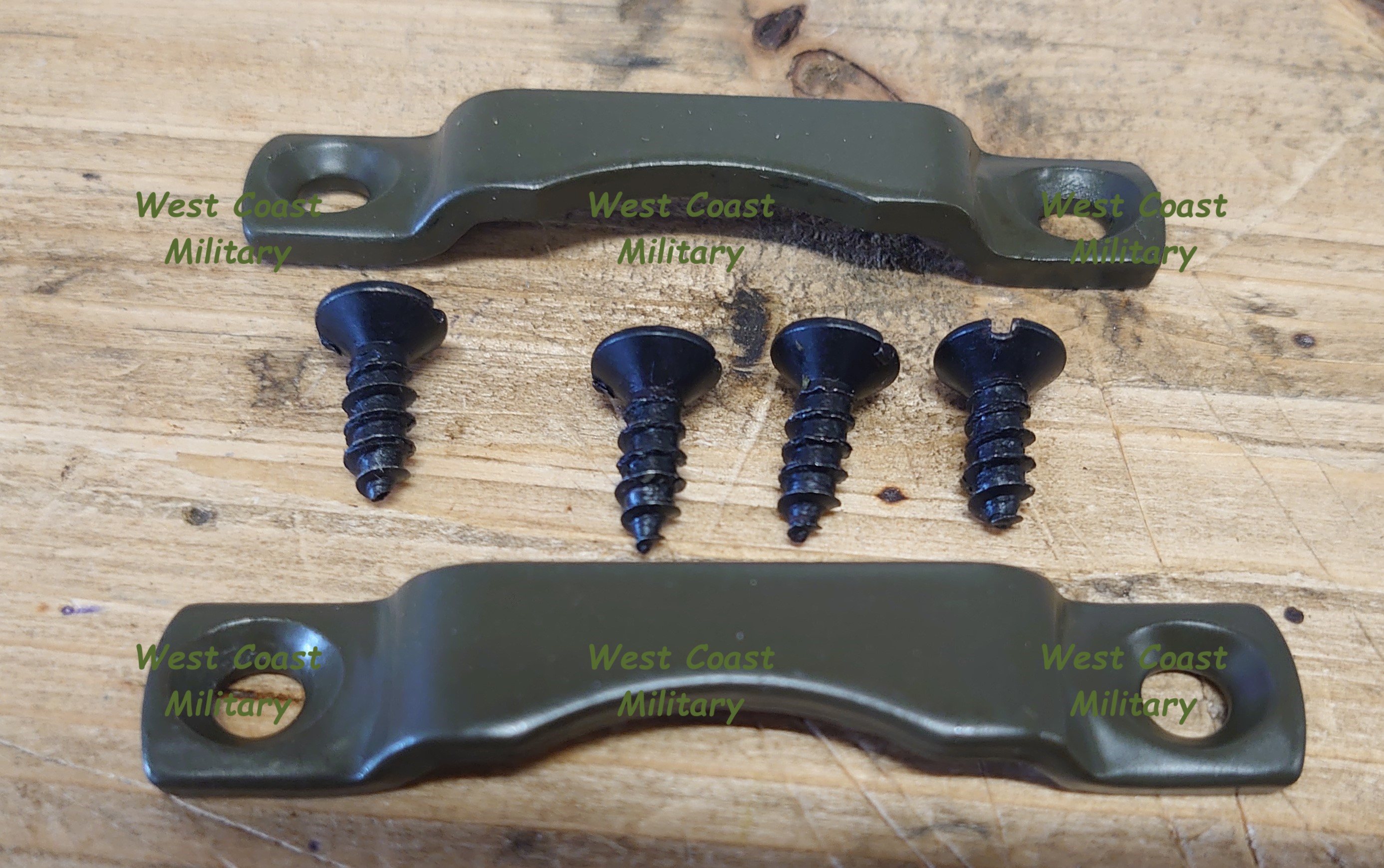Windscreen hold down latch bracket