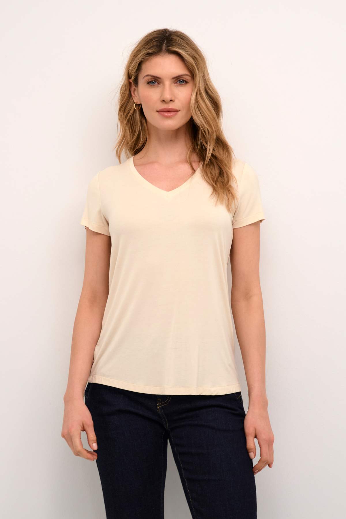 CUpoppy V-neck T-shirt