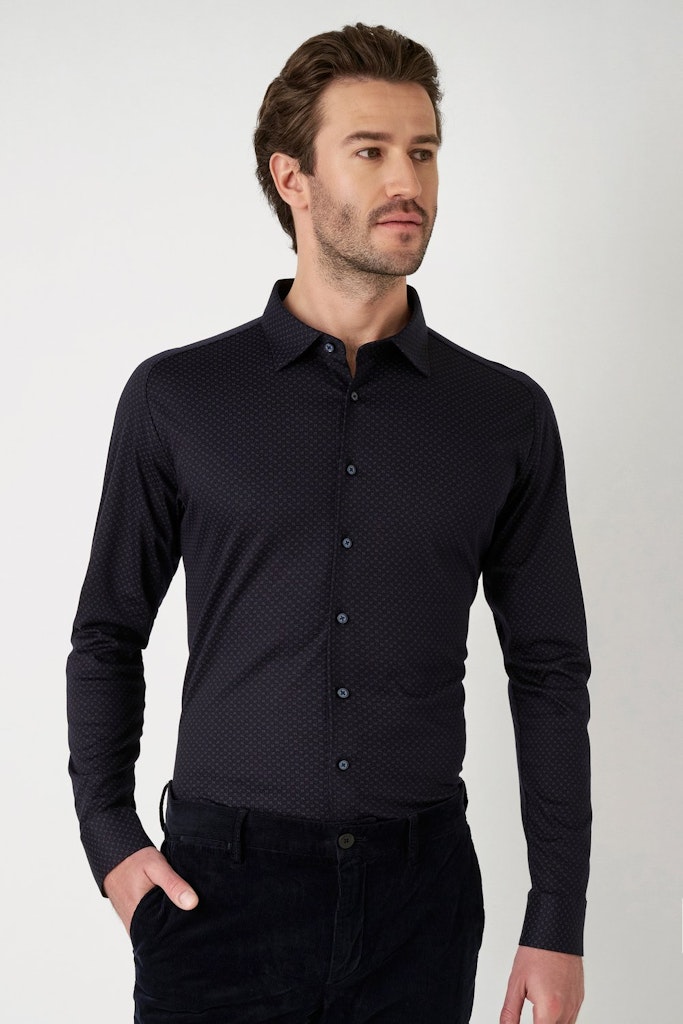 Skjorta i jersey slim fit. Märke  DESOTO, färg navy med mönster - 2