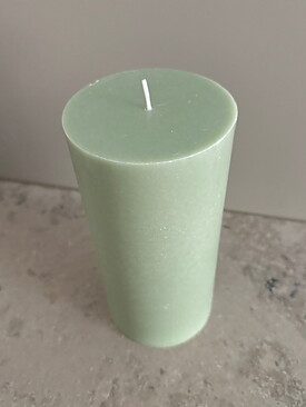 LIGHTGREEN Pillars SWAN-label 100% stearin 9,6x20cm
