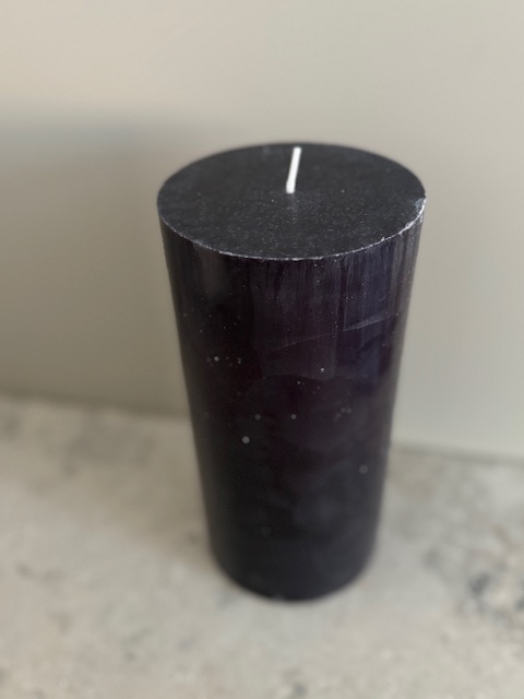 BLACK Pillars SWAN-label 100% stearin 9,6x20cm - 4
