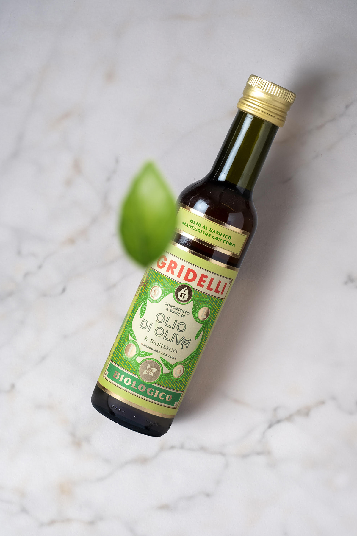 GRIDELLI Olivolja med basilika 250 ml - 2