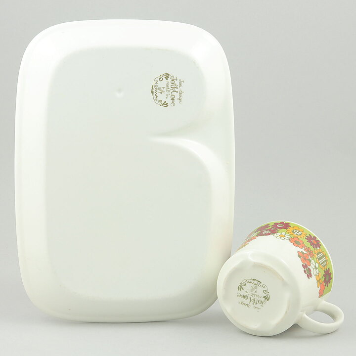 Turi Gramstad Oliver (Folklore 1970) Cup and Dish/Saucer with Colorful Motif