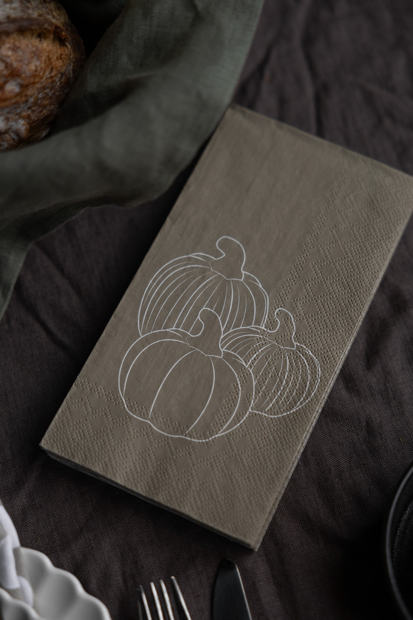 Pumpkin napkins, 16-pack - Greige - 2