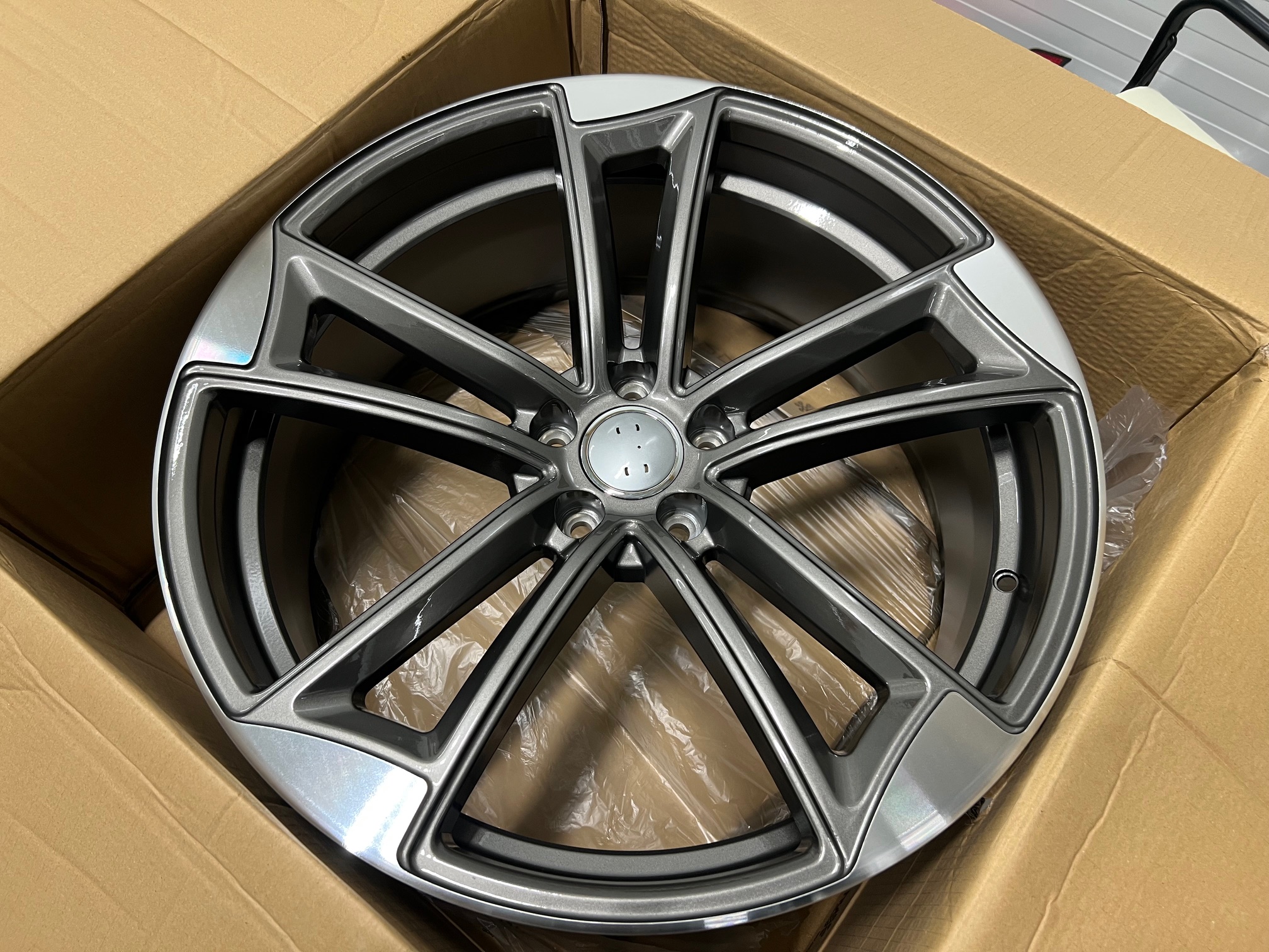 21" RS 5 spoke split Gunmetal/polished 5x112
