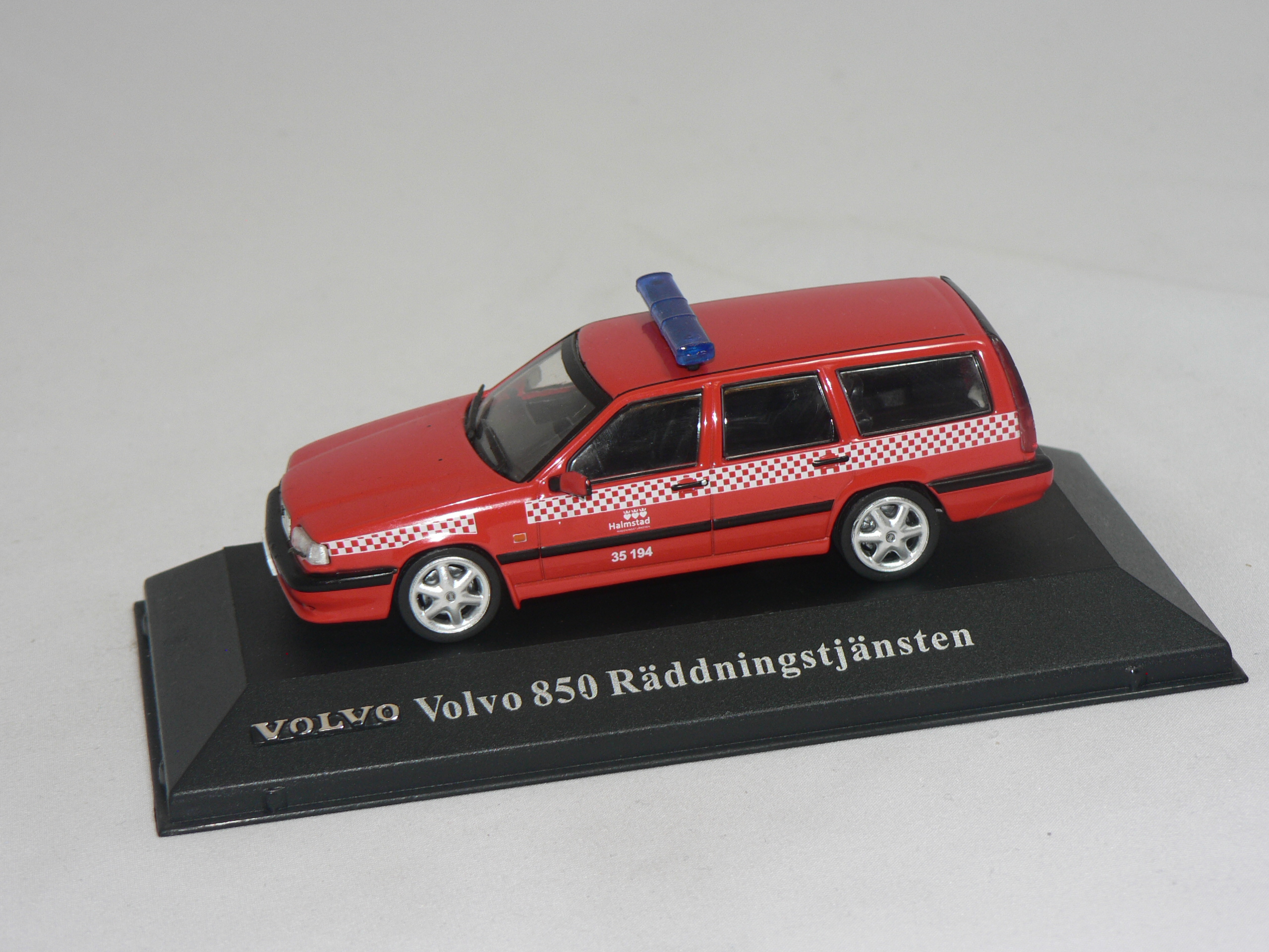Volvo 850 Räddnings Bil   1:43 Atlas - 3
